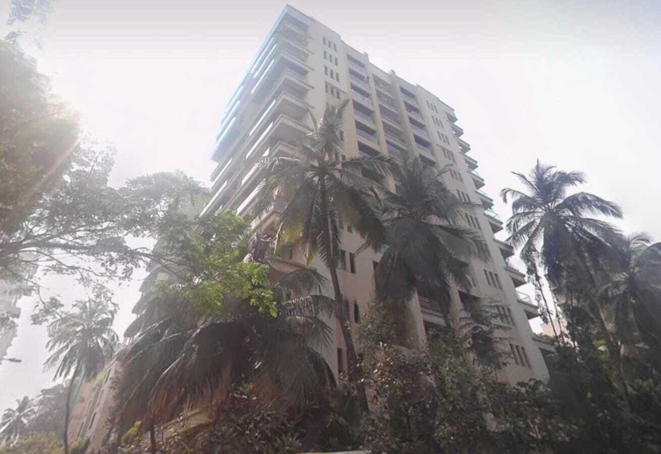 Sale 3 Bhk, 2000 sft, Santacruz W, 15th Rd, Mahir.