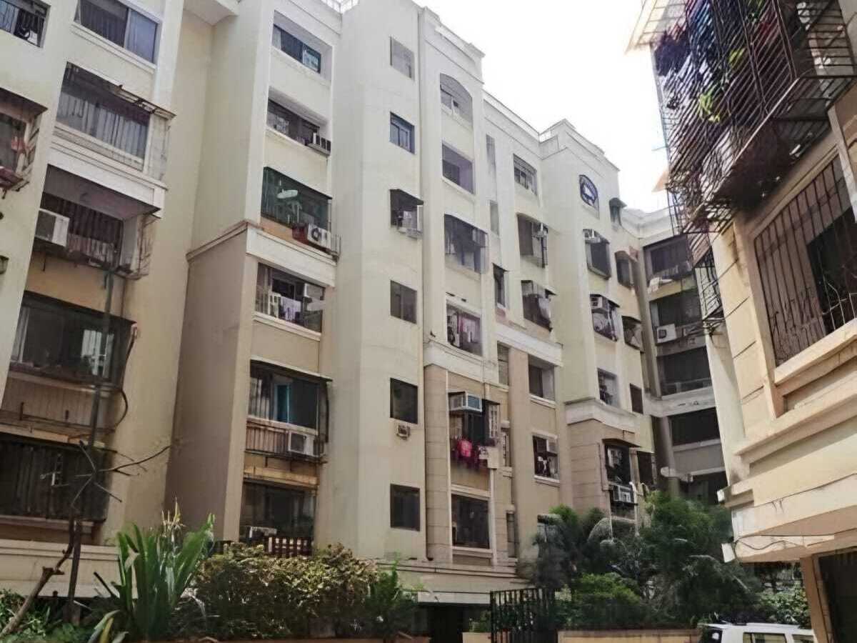 Pioneer Heritage in Santacruz West.