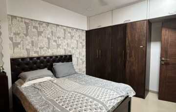 Sale 2 Bhk in Khar W, Ambedkar Rd, Lok Nirman Heights.