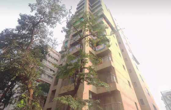 Rent F/F 6 Bhk, 3800 sft, in Bandra W, Pinnacle Gold, Nr Almeida Park.