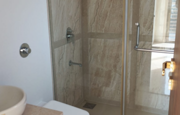 Sale 3 Bhk, 1150 sft, in Juhu, Nr Kelvani Mandal College.