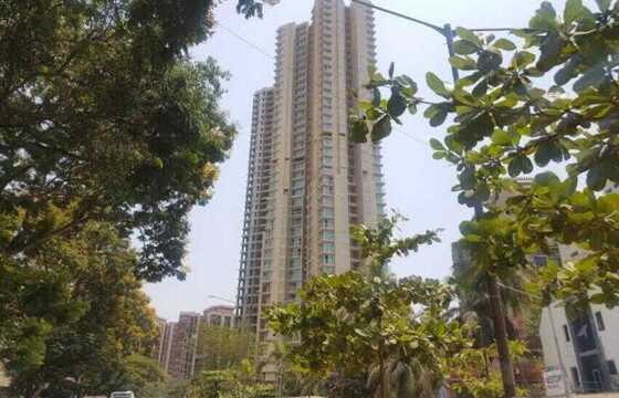 Rent Shop 1200 sft + Otla, Andheri W, Lokhandwala, RNA NG Eclat