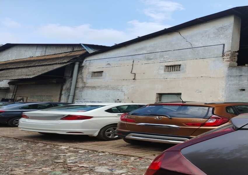Distress Sale, 18,500 sqft Factory Industrial Shed + Land, Thane Majiwada, Ghodbandar Rd in Bank Auction.
