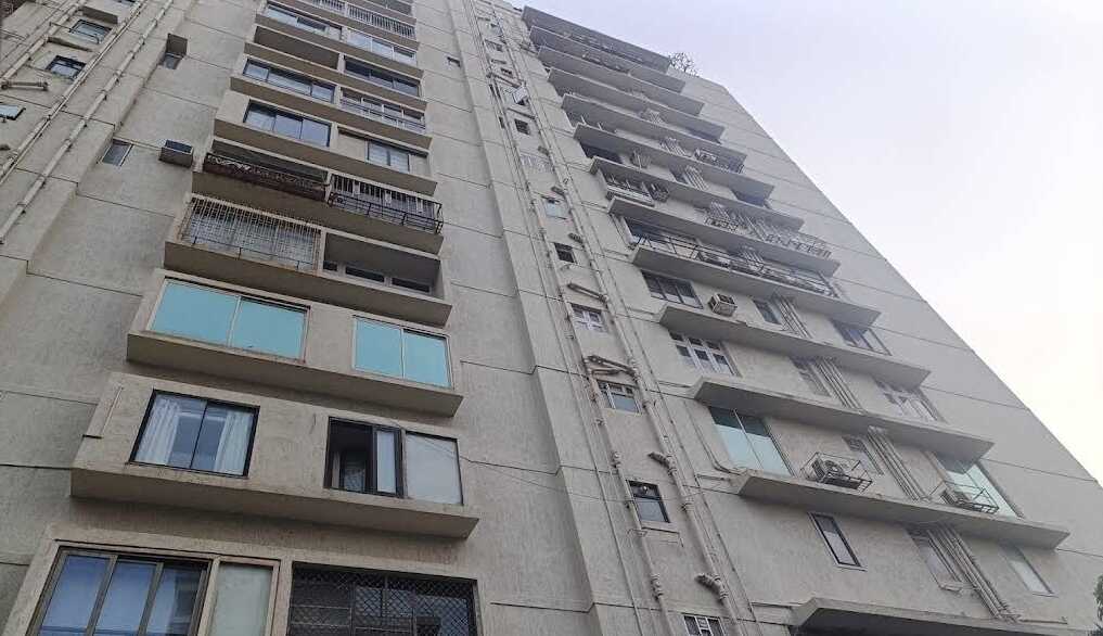 Sale 4 Bhk, 2365 sft, at Cumballa Hill, Pedder Rd, Mount Unique.