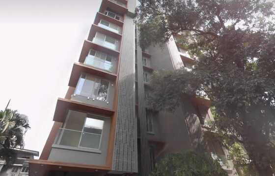 Sale 1 Bhk, 550 sft, in Vile Parle W, Off SV Rd, Elysia.