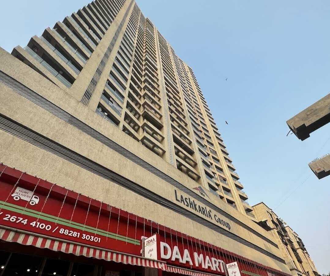 Lashkaria Green Heights, Andheri West.