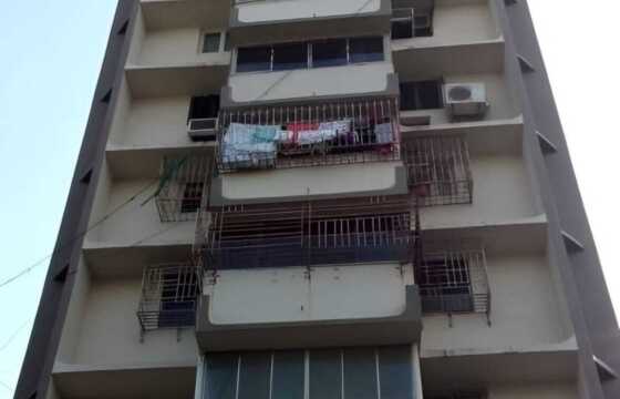 Rent Sea View 2 Bhk in Bandra W, St Josephs Rd, Erlyn.