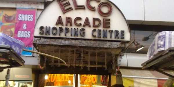 300 Sq.ft. Commercial Shop For Rent At Elco Arcade, Bandra West.