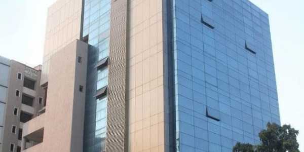 900 Sq.ft. Commercial Office For Sale At Sunteck Grandeur, SV Road, Andheri West.