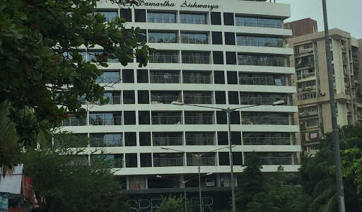 700 Sq.ft. Commercial Office For Rent At Samarth Aishwarya, Andheri West.