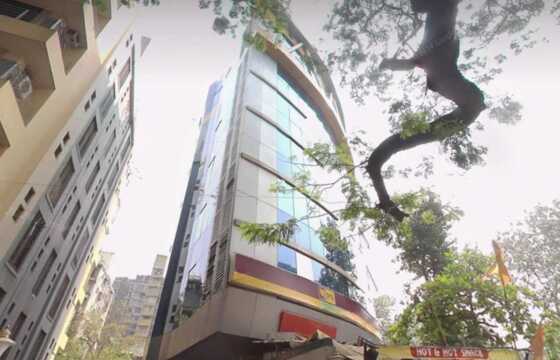 Sale Furnished 1480 sft Office in Khar W, Bhavya Plaza.