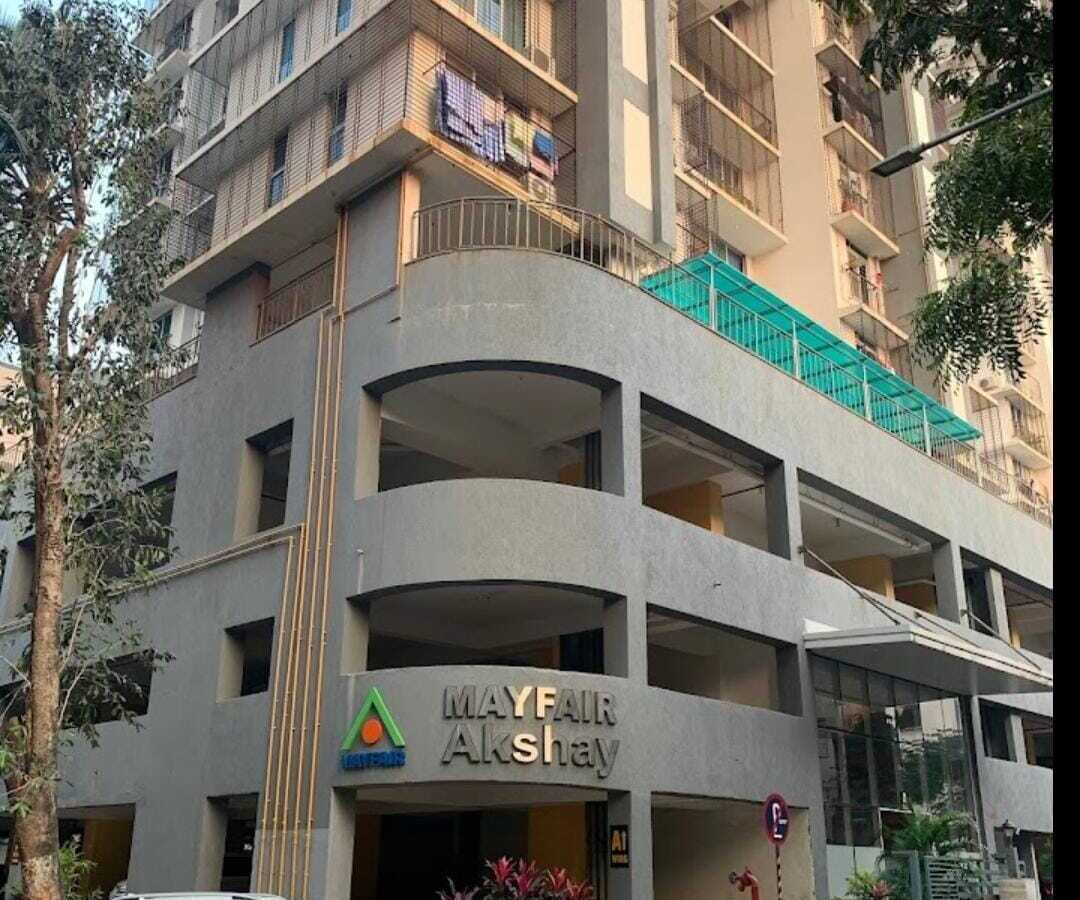 Sale 4 Bhk, at Mayfair Akshay, Andheri W Lokhandwala | with Amenities.