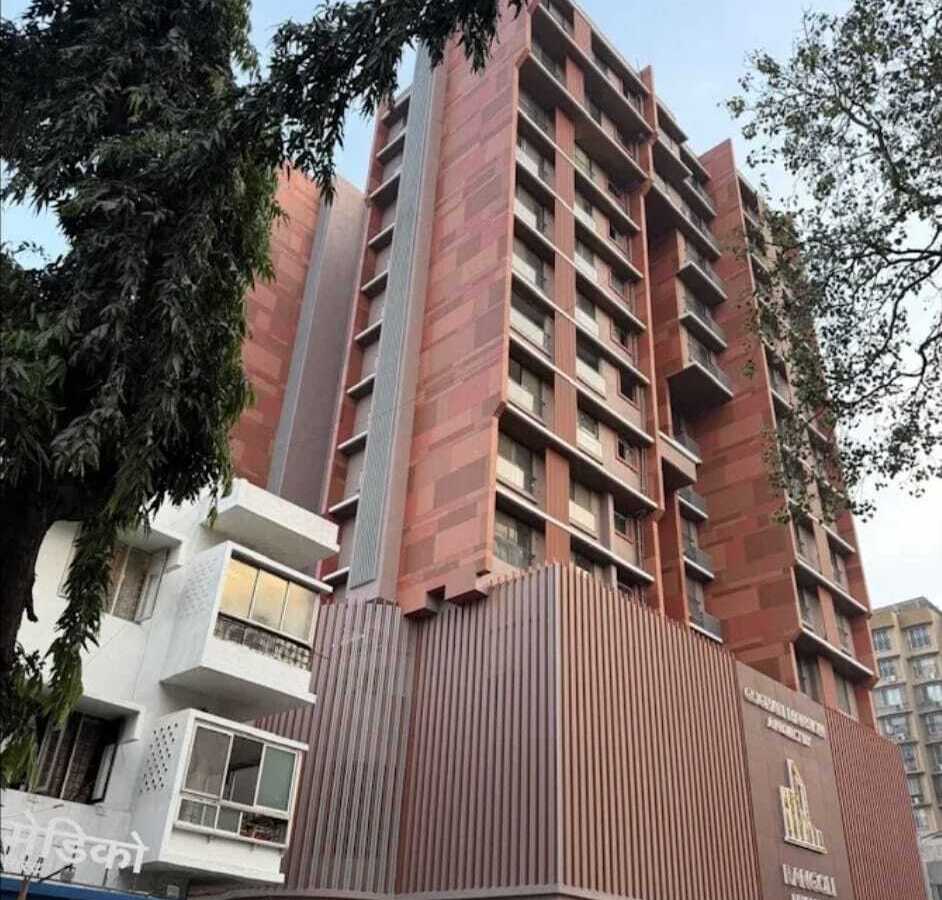 Goghari Mansion, Santacruz West.