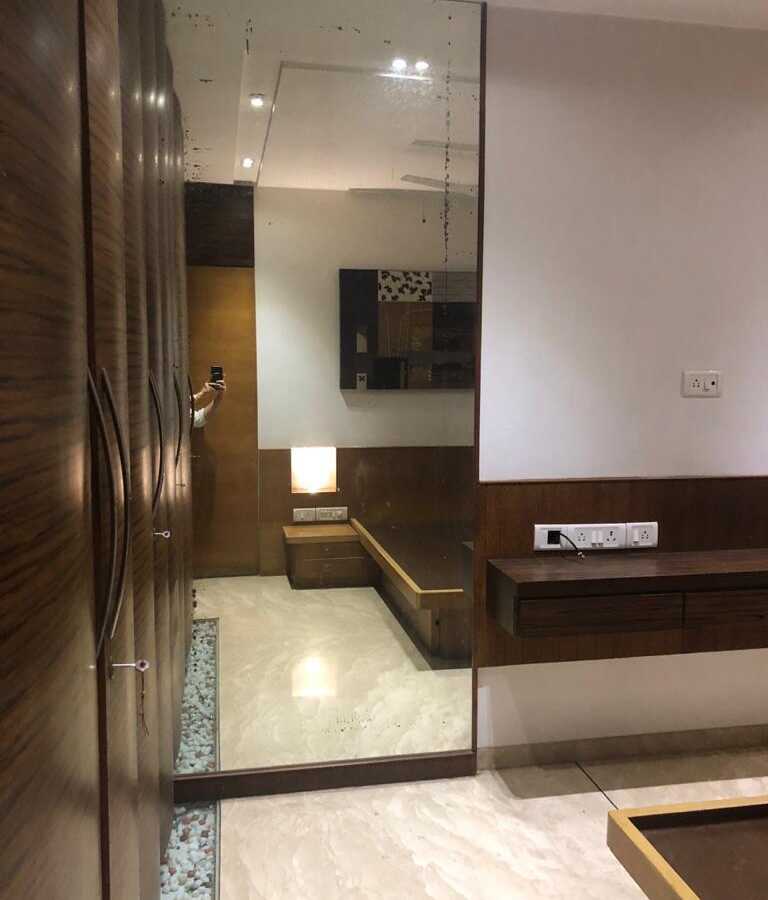 Rent Furnished 2.5 Bhk in Juhu, Off 10th Rd.