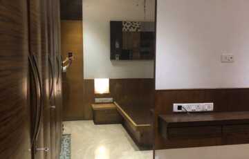 Rent Furnished 2.5 Bhk in Juhu, Off 10th Rd.