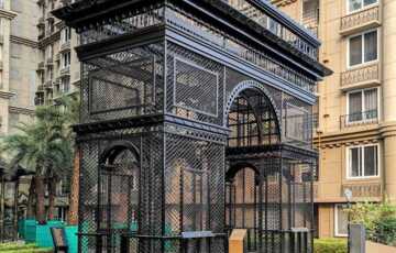 Rent S/F 5 Bhk, at Kanakia Paris, BKC Bandra E.
