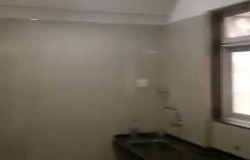 Sale 2 Bhk, 711 sft, in Vile Parle E, Nehru Rd.