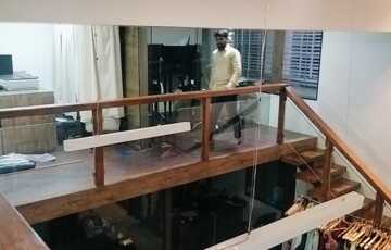 Rent F/F 1600 sft Office / Gala, Govandi E, in Industrial Estate, Office with Mezzanine.