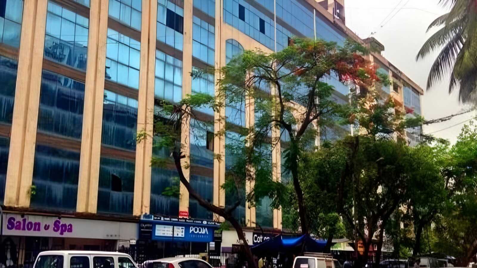 Laxmi Plaza, Andheri West