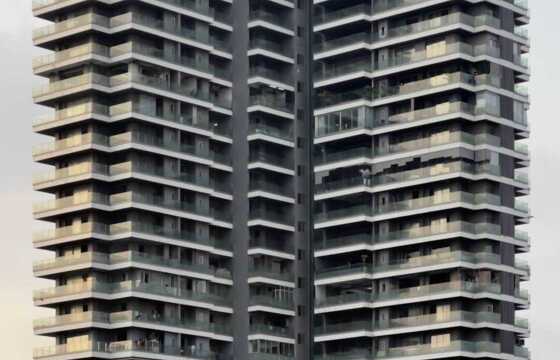 Sale 4 Bhk, 4200 sft, Bandra W, Reclamation, 81 Aureate.