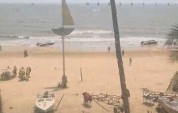 Sea View from the bedroom 2 bhk Beach Touch Flat for Sale in Juhu