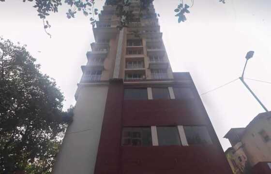 Sale 2 Bhk, 620 sft, Khar W, 5th Rd, Bhoomi Gobind Bhavan.