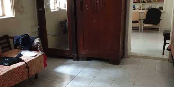 2 bhk Flat for Commercial Use in Santacruz West Near Poddar School - Inner Lanes