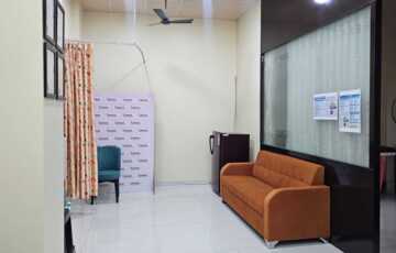 Spacious lounge area