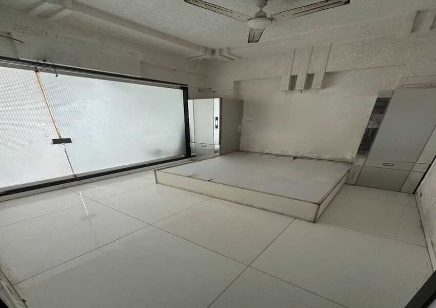 2 BHK Sale Yari Rd, Versova, in Silver Anklet Near Beach