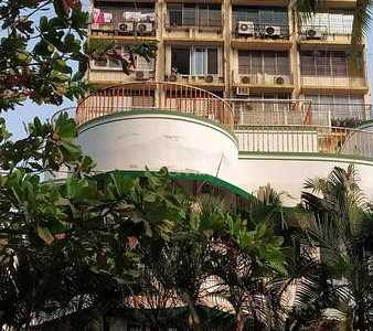 3 BHK Apartment For Sale At Sir Pochkhanawala Road, Worli.