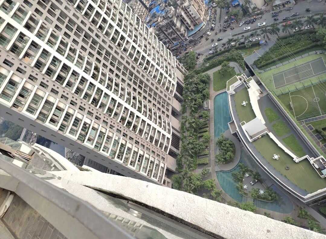Rent S/F 3.5 Bhk at Andheri W Off Link Rd, Windsor Grande Residency.
