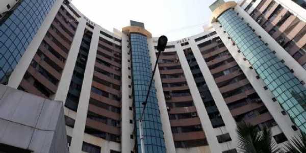 4 BHK Apartment For Rent At Meera Tower, Mhada Colony, Andheri West.