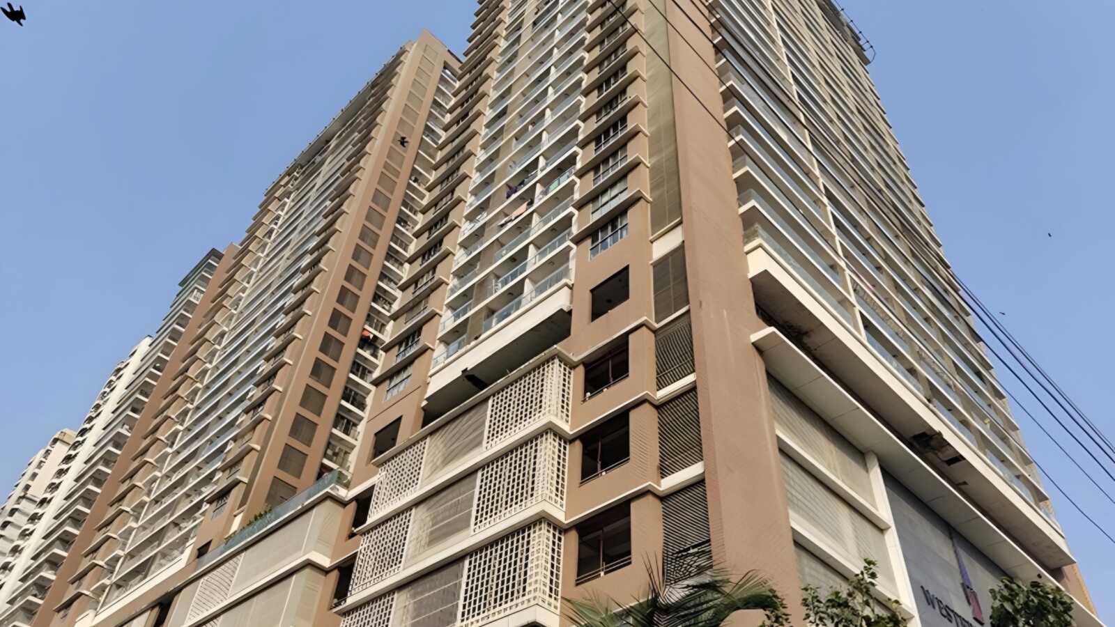 Adani Western Heights, Andheri West