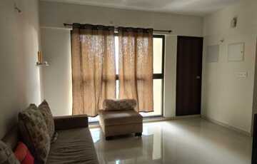 1 bhk flat 400 carpet in mira road east, higher floor Lodha developer