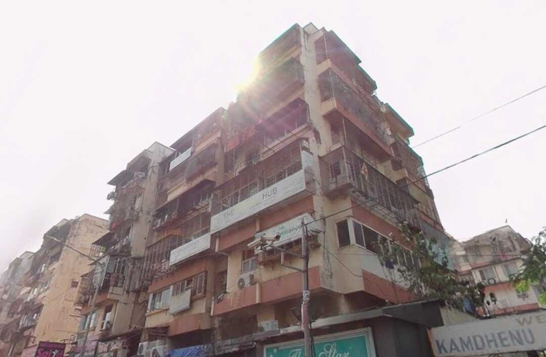 Rent Resi Commercial Flat in Andheri West