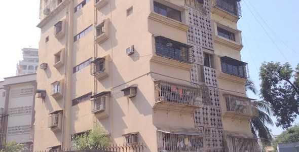 4 BHK Apartment For Sale At Pali Hill, Bandra West.