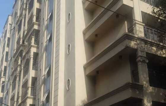 Rent F/F 4 Bhk in Bandra W, Pali Hill, Kukreja Heights.