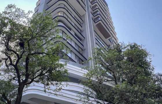 Sale 4 Bhk, 2687, in Bandra W, Perry Rd, Evergreen Apts.