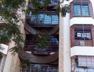 2 BHK Apartment For Rent At SV Road, Santacruz West.