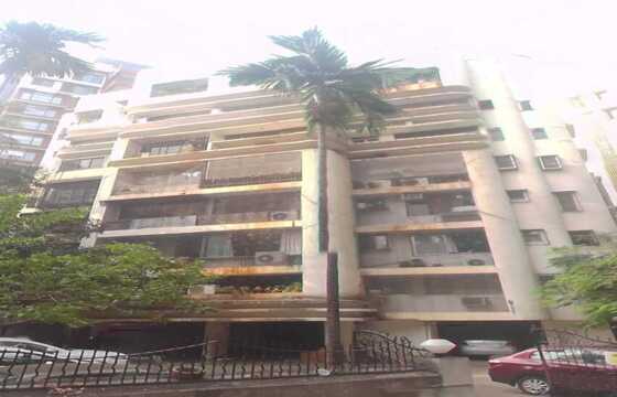 4 BHK Duplex Apartment of 2000 sq.ft. Area + Terrace for Sale at Greenfield, East Ave, Santacruz West.