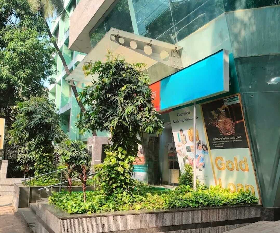 Gladdiola, Vile Parle East.