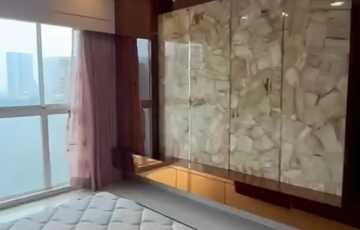 Sale Furnished 4 Bhk, 1740 sft, in Andheri W, Runwal Elegante.