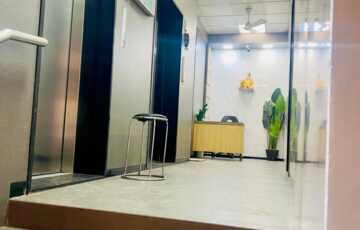 Office for Rent 300 sqft carpet + 100% Mezzanine in Majestic Shopping Centre Opera House Mumbai