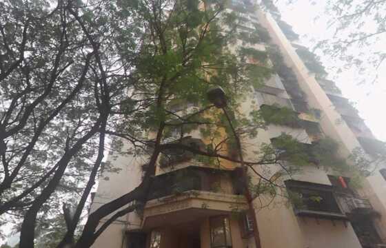 Sale 2 Bhk, 700 sft, Andheri W, Sundervan Complex, Raval Tower.