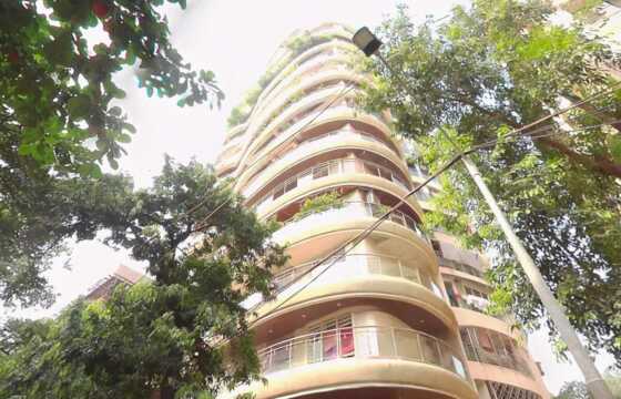 Sale 3 Bhk in Santacruz W, Off Linking Rd, Balaji Towers.