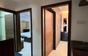 Sale 2 Bhk in Khar W, Ambedkar Rd, Lok Nirman Heights.