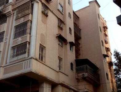 5 BHK Apartment For Rent At Waterfield Road, Bandra West.