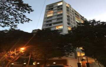 Sale 3 Bhk, 1000sft, Khar W SV Rd, Woodstock.