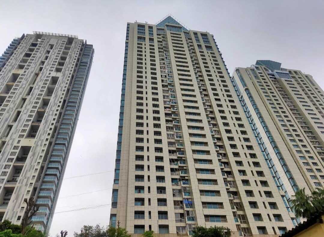 Rent F/F 5 Bhk, 4400 sft, at BeauMonde Tower, Prabhadevi.