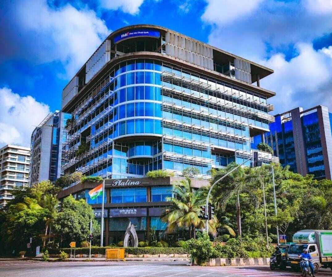 Rent 4080 sft Office, at Bkc Bandra E, Platina.